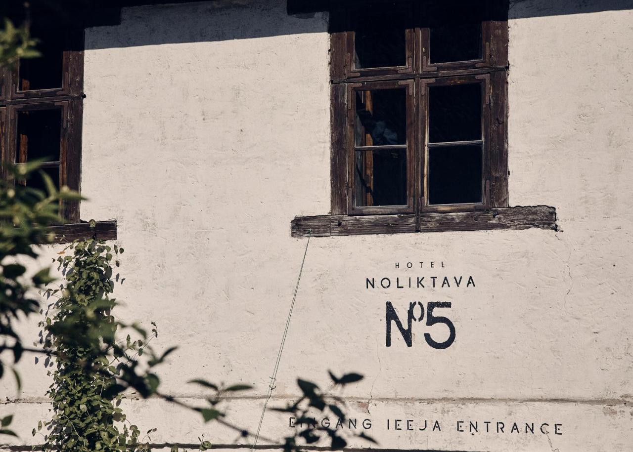 Noliktava No 5 Hotel Kuldiga Ngoại thất bức ảnh